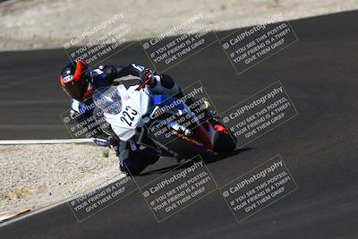 media/Sep-07-2025-CRA (Sun) [[6d6582c22b]]/Race 3/